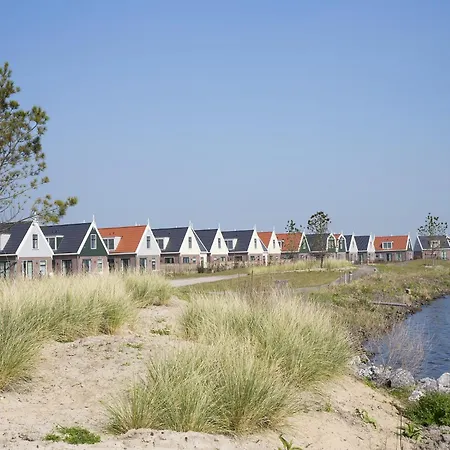 Spacious On The Markermeer Apartment Uitdam