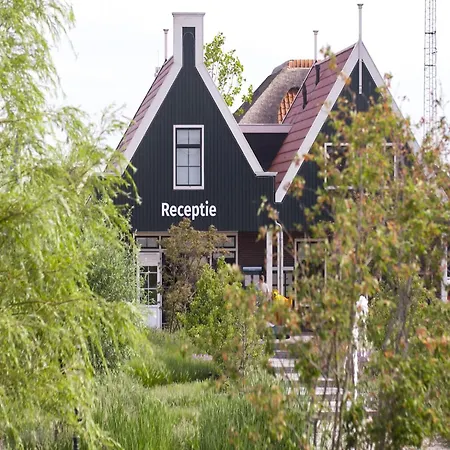 Apartment Spacious On The Markermeer *