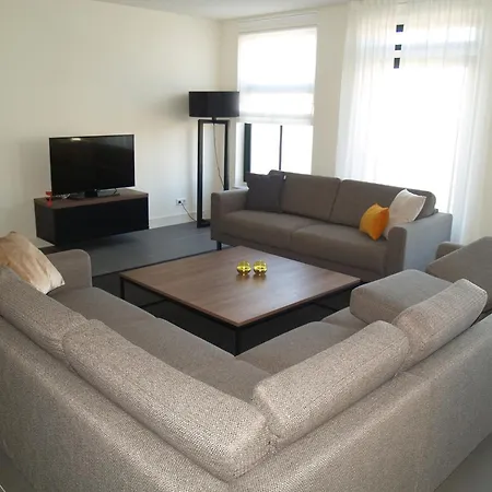 Apartment Spacious On The Markermeer Uitdam